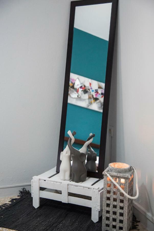 Cobalt Apartment Near Athens Airport Artemida  Ngoại thất bức ảnh